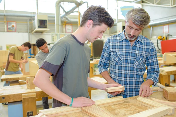 Classe di lavorazione del legno e falegnameria — Foto Stock