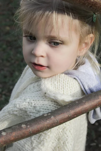 Close Retrato Bonito Três Anos Idade Menina Loira — Fotografia de Stock