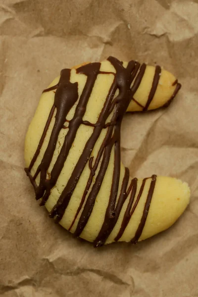 Pequenos Biscoitos Crescentes Nozes Amêndoas Chocolate — Fotografia de Stock