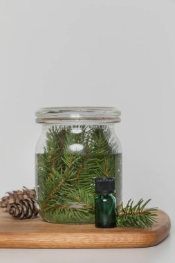 Her türlü temizlik için yeşil sirke. Ev yapımı, sıfır atık, doğal toksik temizleyici..