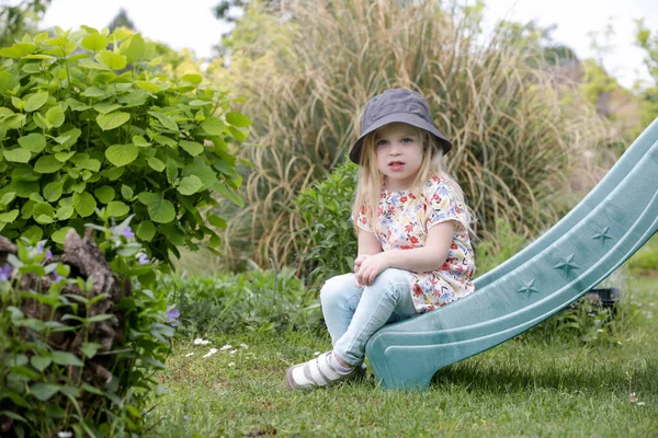 Portrait Fashionable Toddler Girl Long Blonde Hair Wearing Bucket Hat — Stock Photo, Image