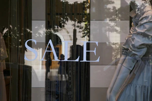 Sale Sign Window Shop Mall — Stock Photo, Image