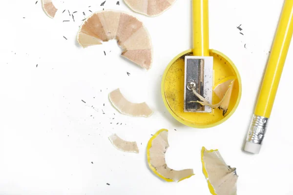 Grafietpotlood Slijper Schaafsel Witte Tafel — Stockfoto