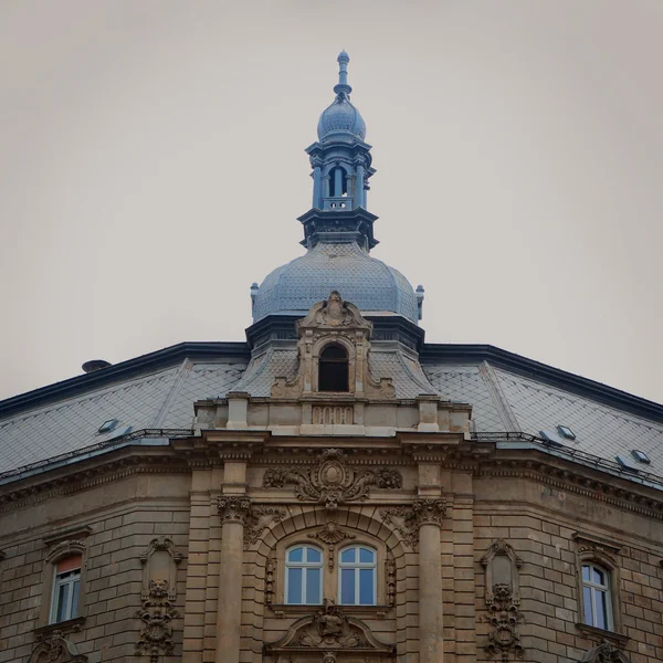 Edificio antiguo — Foto de Stock