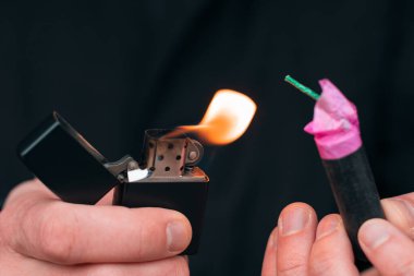 Firecracker 'ı yakıyorum