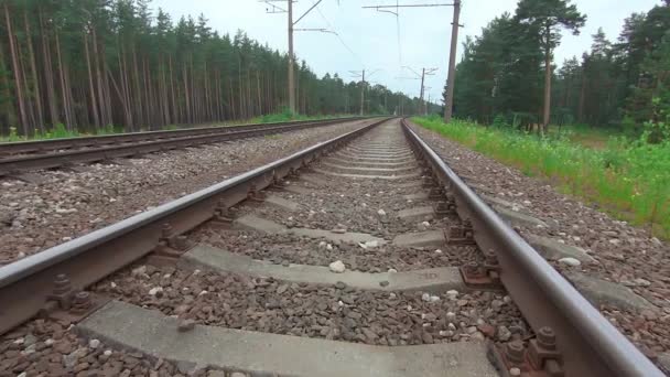 Reibungslose Bewegung auf der europäischen Eisenbahn — Stockvideo