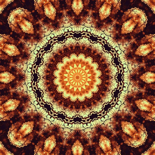 Mandala fractal sur le thème du soleil, illustration numérique pour la conception graphique créative — Photo