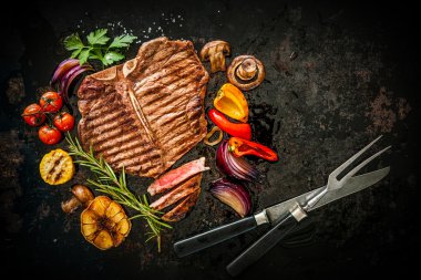 ızgara sebzeli dana biftek