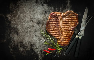 ızgara t-bone biftek