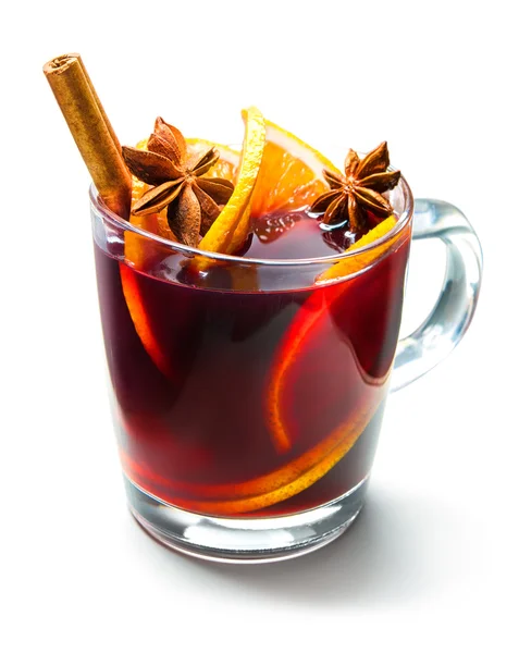 Glas roter Glühwein — Stockfoto