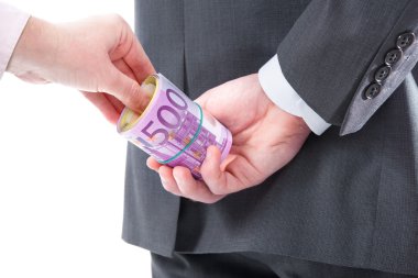 İş takım elbiseli adamı rüşvet alır