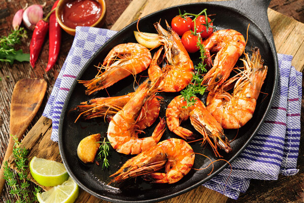 Жареные креветки
