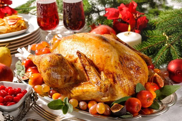 Roasted turkey on holiday table — Stock Photo, Image