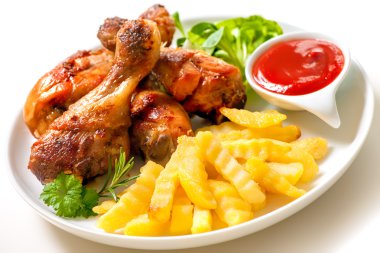 Izgara tavuk budu kızartması ile