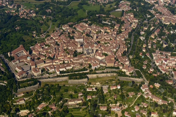 Antena de Bergamo cidade alta, Itália — Fotografia de Stock