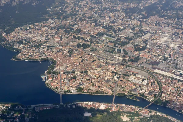 Antena de Lecco cidade, Itália — Fotografia de Stock