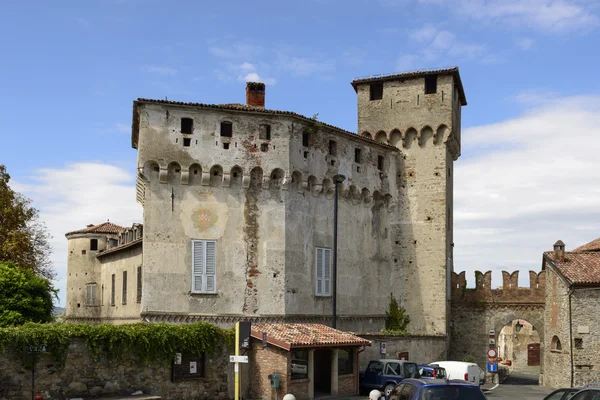 Lerma slott östra sidan, Italien — Stockfoto