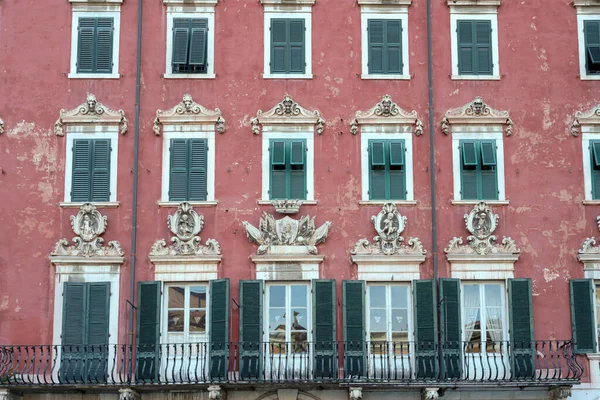 Paisaje Urbano Con Edificios Antiguos Barroco Fachada Roja Centro Histórico — Foto de Stock