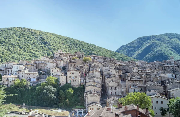 Stadtbild Mit Häusern Und Dächern Historischer Hügel Aufgenommen Scanno Aquila — Stockfoto