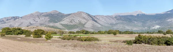 Krajobraz Wysokimi Zboczami Monti Della Laga Wokół Płaskiej Wyżyny Piano — Zdjęcie stockowe