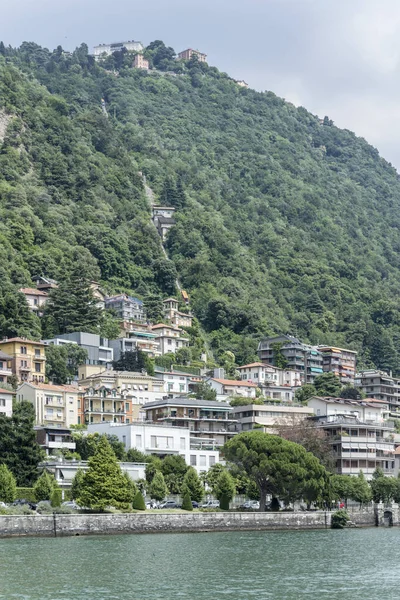 Como Italia Julio Paisaje Urbano Con Empinado Teleférico Orilla Del — Foto de Stock