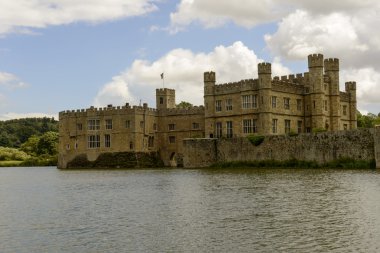 Güney Batı görünümünü leeds Kalesi, maidstone, İngiltere