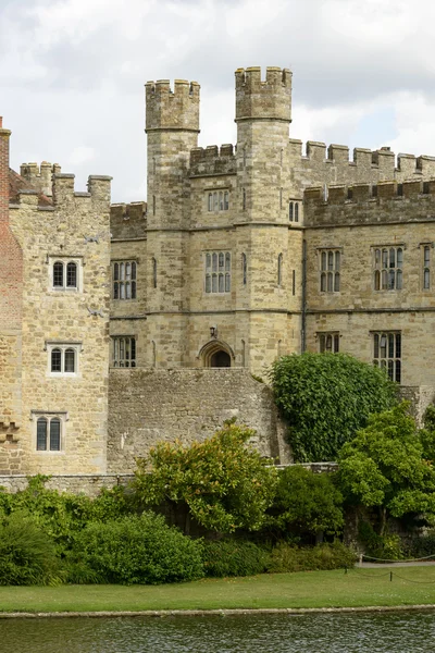 Towers at Leeds castle, Maidstone, England — Stock Photo, Image