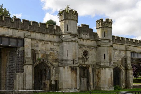 Ponte ferroviario monumentale, Bagno — Foto Stock