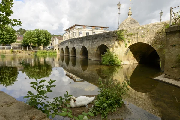 Old bridge on river Avon, Bradford on Avon — Stock Photo, Image