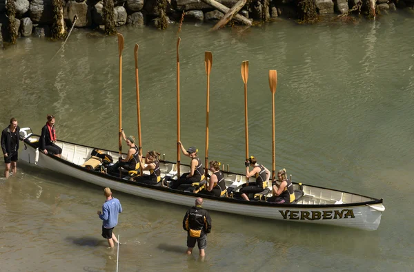Oars up in harbour at Clovelly, Devon — Stock Photo, Image
