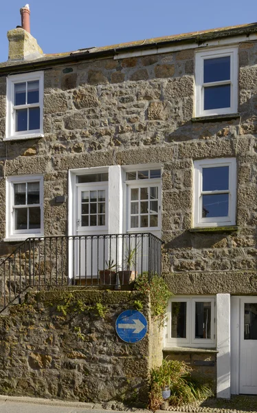 Старий кам'яний фасад, Санкт-ів Cornwall — стокове фото
