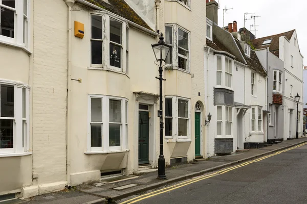 Poste de luz y casas antiguas en Brighton, East Sussex — Foto de Stock