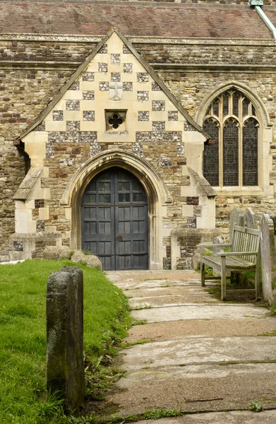 Entrada lateral de la parroquia de Todos los Santos, Hastings — Foto de Stock