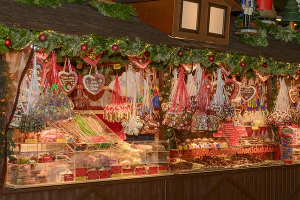 Barraca de doces no mercado de Natal — Fotografia de Stock