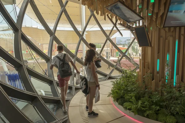 Azerbaycan içinde Küre, Expo 2015 Milan cam
