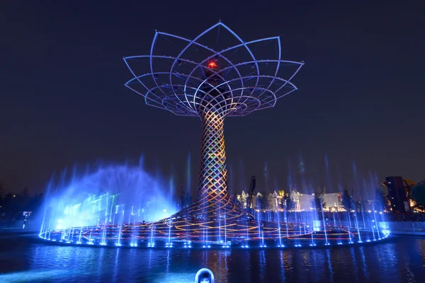 light show at Tree of Life 11, EXPO 2015 Milan