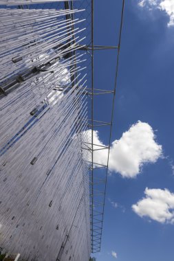 Arid Zones küme üzerinde parlak bulutlar, Expo 2015 Milan