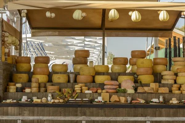 exhibition of mockups of dairy food, EXPO 2015 Milan