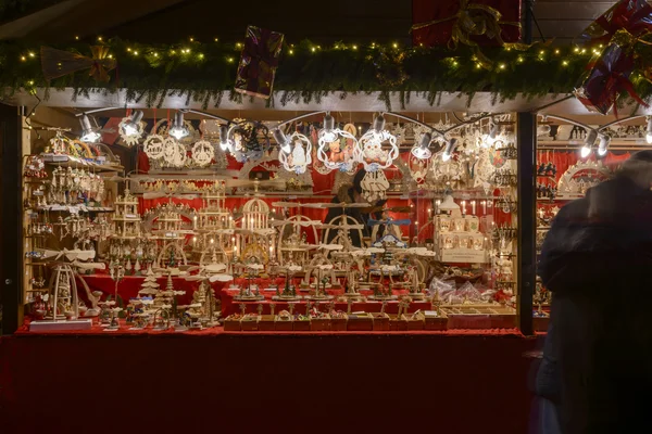 Wooden frills in stall at Xmas market , Stuttgart — Stock Photo, Image