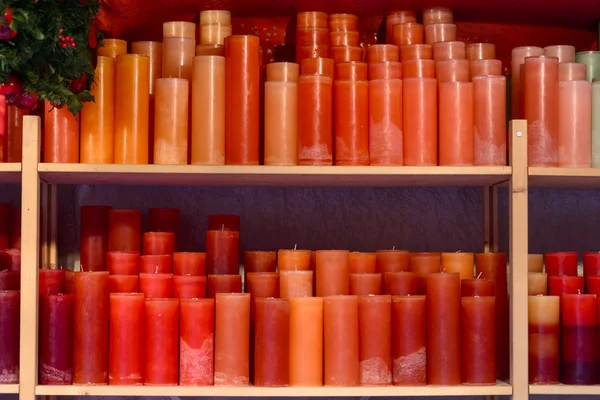 Red candles in stall at Xmas market , Stuttgart — Stock Photo, Image
