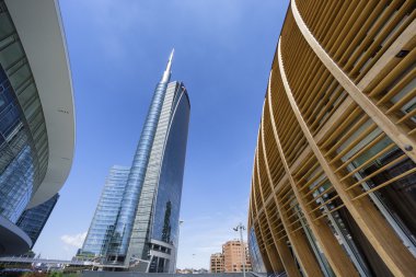 Milan, İtalya - 15 Mayıs 2016: Unicredit gökdelen ve Milano'da yeni Gae Aulenti'nın Meydanı'nda ticari binalar.