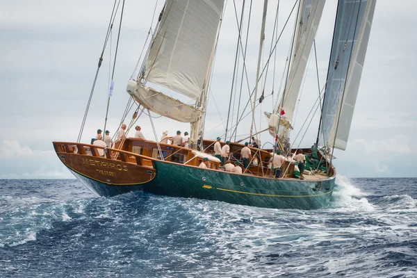 Porto Cervo - 9 September: Maxi zeiljacht Rolex Cup zeil boot race, op 9 September 2015 in Porto Cervo, Italië — Stockfoto