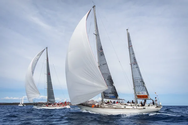 Porto Cervo - 9 Σεπτεμβρίου: Maxi γιοτ Rolex Cup αγώνα ιστιοφόρο, στις Σεπτέμβριος 9 2015 στο Porto Cervo, Ιταλία — Φωτογραφία Αρχείου