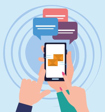 Akıllı telefon uygulamalı eller e-posta sohbeti ve konuşma baloncukları iletişimi