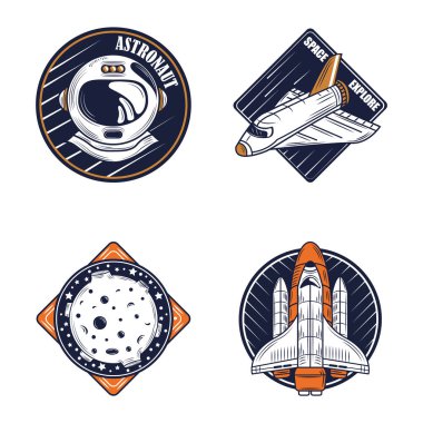 uzay rozeti simgeleri miğfer roketi ve ay ayarlandı