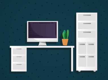 Çalışma masası bilgisayar dolabı ve saksı bitkisi