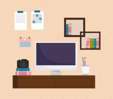 ev ofisi iç monitör bilgisayar kitapları kamera ve takvim
