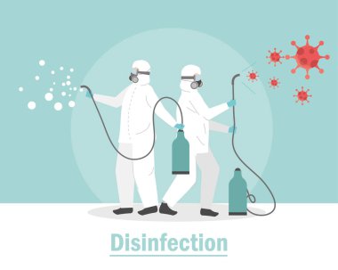 İnsanlar koruyucu giysi