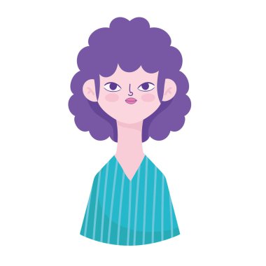 kıvırcık saçlı kadın