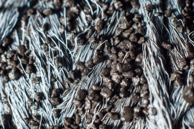 Filtre malzemesini tutmak için polipropilen ipliği kullanma teknolojisi